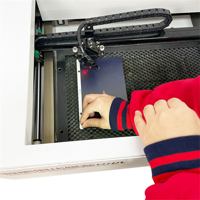 محافظ صفحه نمایش تلفن همراه / تبلت TPU Nano Glass Film Cutter خودکار لیزر