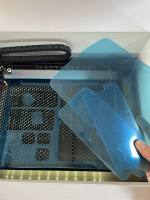 دستگاه برش لیزری محافظ صفحه نمایش، پشتیبانی از هر مدل و شکلی با اصلاح آسان و افزودن داده های الگو