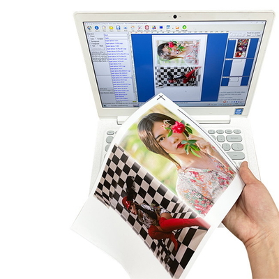 دستگاه برش 3 متری هیدروژل استیکرهای A3 دستگاه برش پوست Daqin Die Cut Sticker Maker