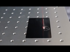 دستگاه مارک لیزر فیبر حکاکی لیزری برای پلاستیک